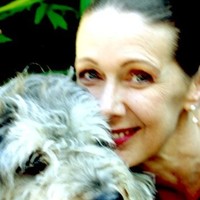 Roberta Taylor
