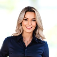 Simone Van Zyl