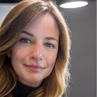 Amanda Smith, Mba