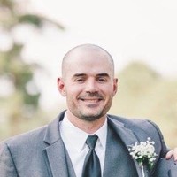 Derek Stutts