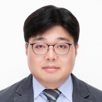 Kyungbae (KB) Lee