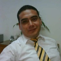 Carlos Tello
