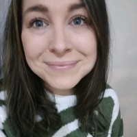 Liz Nichols
