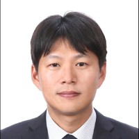 Wonyoung Lee