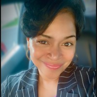 Angela Gillon