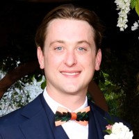 Daniel T Hines, Mba