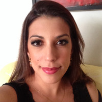 Claudia de Oliveira Carneiro
