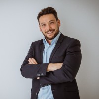 Walter Caliari