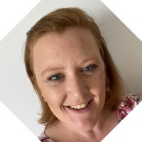Carly Ellis