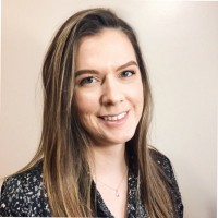 Nora Yanahan, Mba