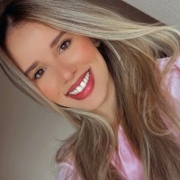 Leticia Sales