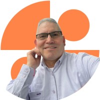 Luis Eduardo Hernández V.