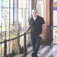 Uriel Salazar
