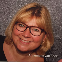 Annemarie Van Beek