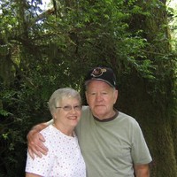Chuck And Dixie Reed