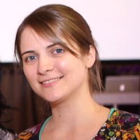 Jenn Loaiza, Mba