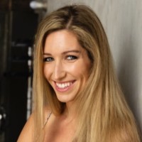 Mary Simas