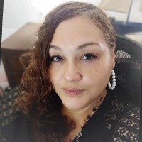 Edny Celia Thomas, Mba