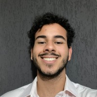 César Augusto Menezes Calixto
