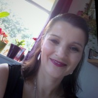 Maya Nikolova-Toms