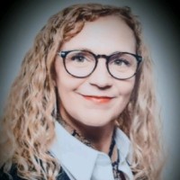 Daniela Son Tekin