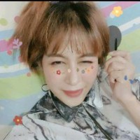 วารุณี เพชรย้อย