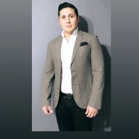 Rodolfo Flores