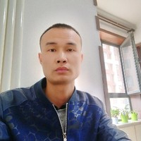 凌伟雄