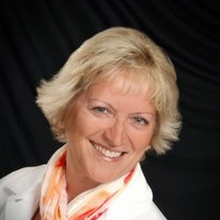 Marianne Huinker