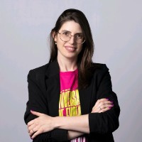 Elisiana Trenhago