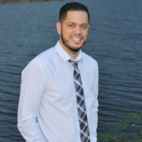 Efrain Fernandez