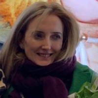 Suzanne Bell