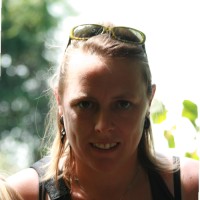 Helen Dhont