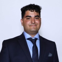 Aris Movsessian
