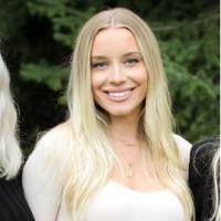 Stephanie Groesser