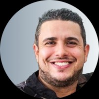Caio Rabello