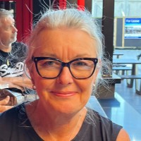 Deb Longman