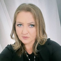 Elaine Bonato