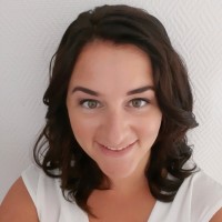 Miranda Post