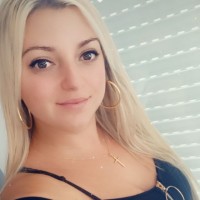 Elodie W