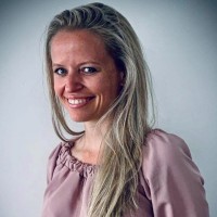 Julie Warlop