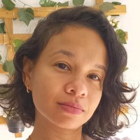 Élida Nascimento