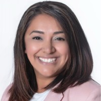 Gloria Escobedo, Mba