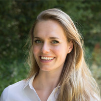 Yvonne Van Der Vleugel