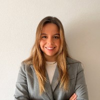 Lara Reyes Valenzuela