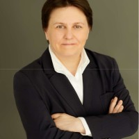Александра Яковлева
