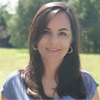 Valeria Meyer, Bba, Mba