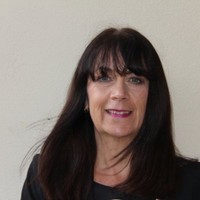 Lynn Roberts