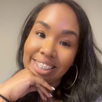 Desha Thomas