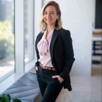 Karina Shah, Phr